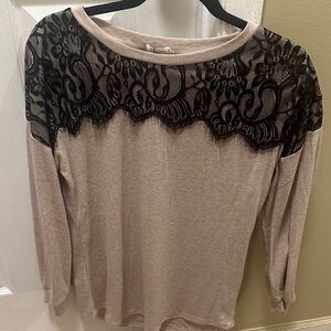 Women's Lace Detail Top - Black and Cream
